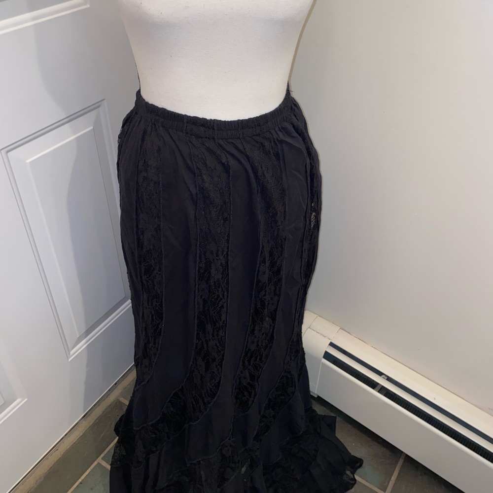 Black long skirt - etc brand